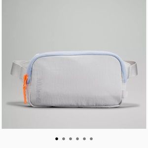 Lululemon mini everywhere belt bag vapor NWT